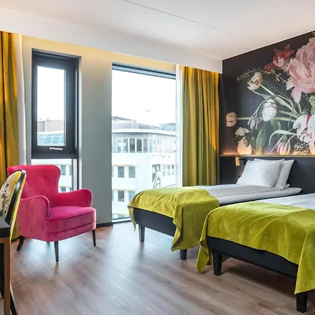 Thon Hotel Svolvaer-3