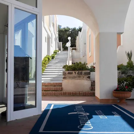 Hotel Chiaia Di Luna-3