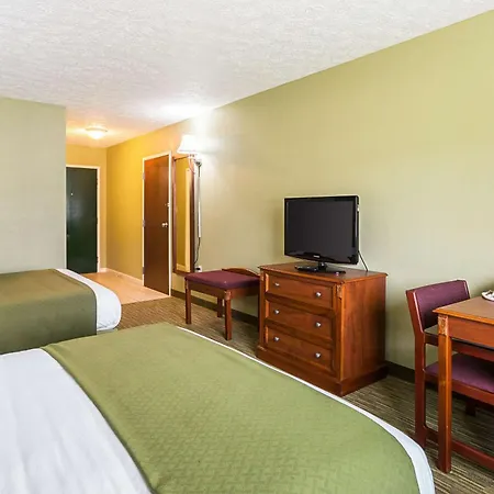 Quality Inn Weston-2