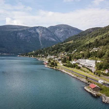 Olden Fjordhotel-2