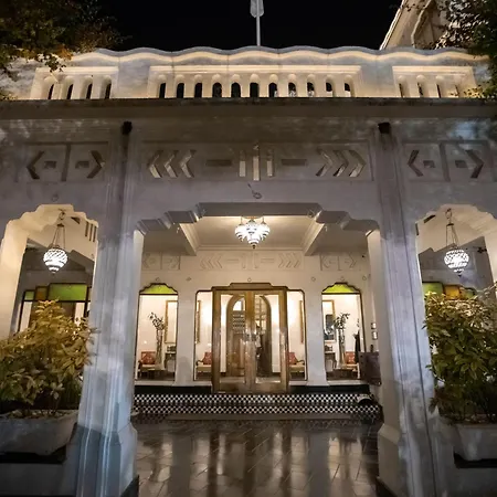 Saraca Hotel Lucknow-3