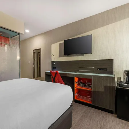 Best Western Premier Springfield Plaza District Hotel-3