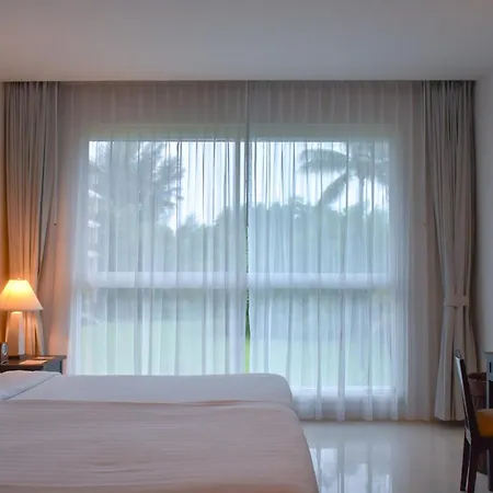Kantary Beach Hotel Villas & Suites-3