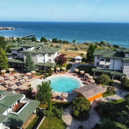 Emerald Beach Resort & Spa-2