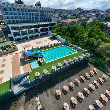 Ramada Resort By Wyndham Unye-2