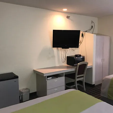 Chadron Inn & Suites-2