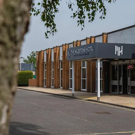 Milestone Hotel Peterborough, A1M, Norman Cross, Sure Hotel Collection By Best Western-2