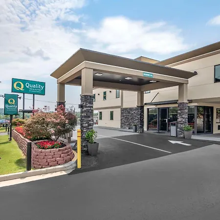 Quality Inn & Suites Athens University Area-3