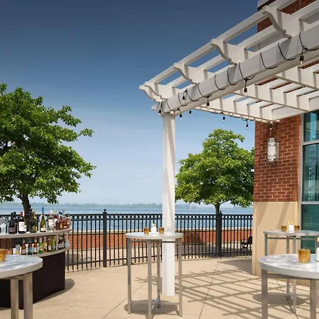 Sheraton Erie Bayfront Hotel-3