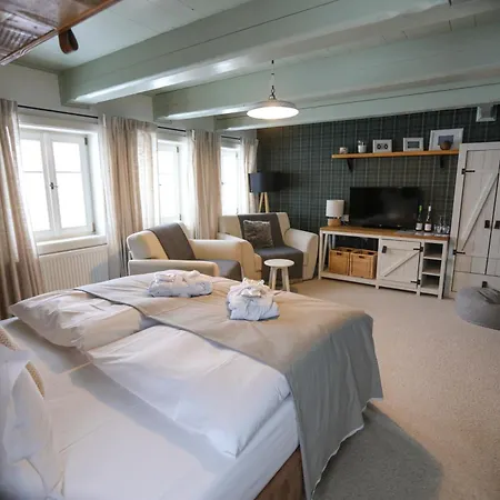 Hotel Bouda Helena-3