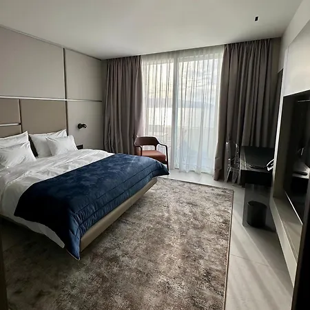 Abi'S Hotel & Spa Vlore-3