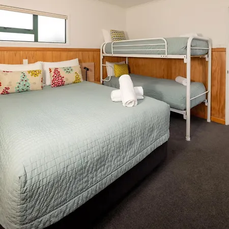 Motueka Top 10 Holiday Park-2