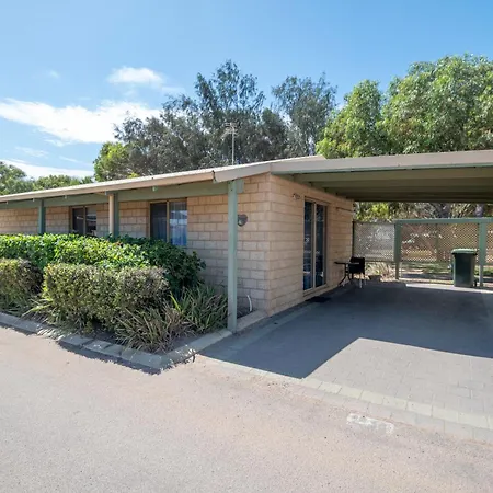 Belair Gardens Caravan Park-3