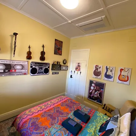 Commercial Hotel Kaniva Call To Save Dollars-2