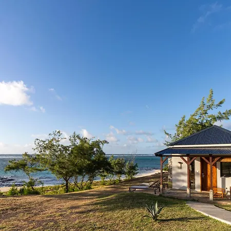 Constance Tekoma - Rodrigues Island-2