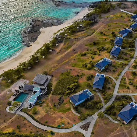 Constance Tekoma - Rodrigues Island-2
