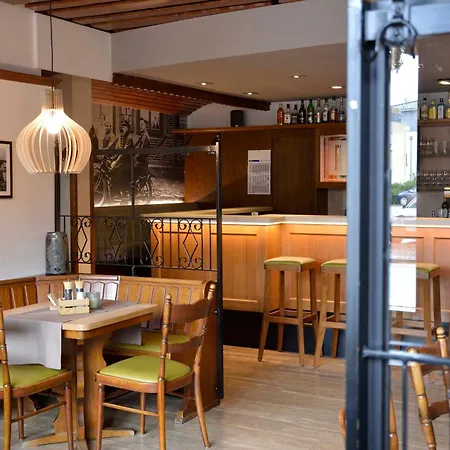 Hotel Restaurant Zur Post-2