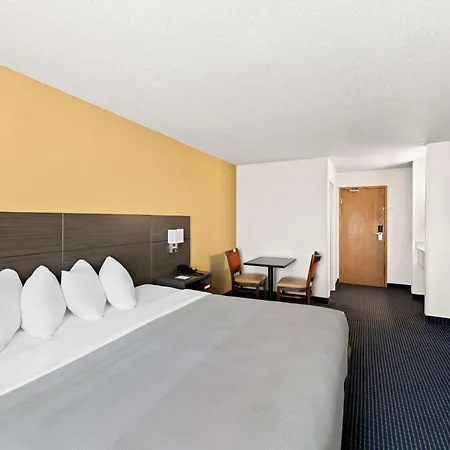 Quality Inn North Platte-3
