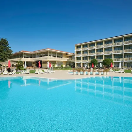 Hotel Aurora Plava Laguna-2