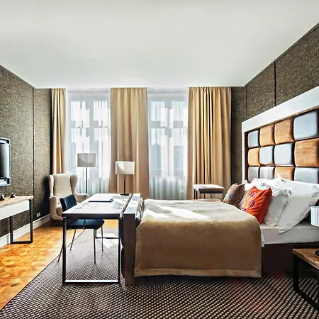 Hotel Bristol Tradition And Luxury-3