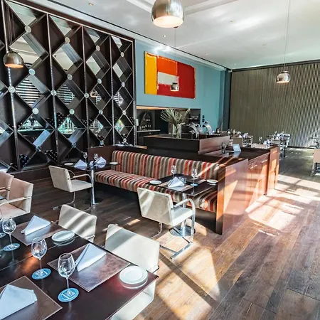 Four Points By Sheraton Los Angeles-3