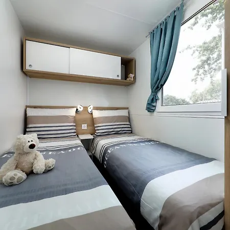 Albatross Mobile Homes On Camping Bijela Uvala-2