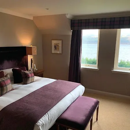 Loch Ness Lodge-2