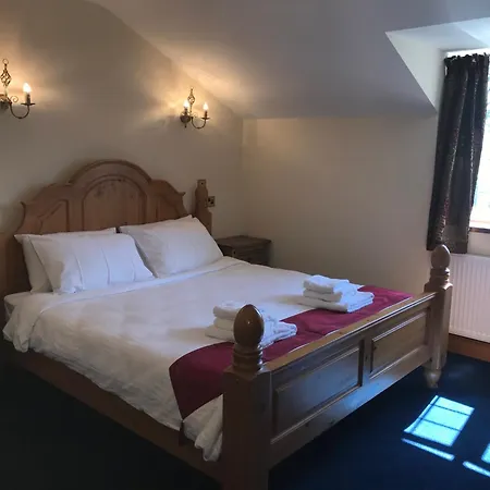 Great Trethew Manor Hotel & Restaurant-3