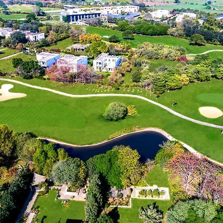 Karma Lakelands Golf Resort & Residences-2