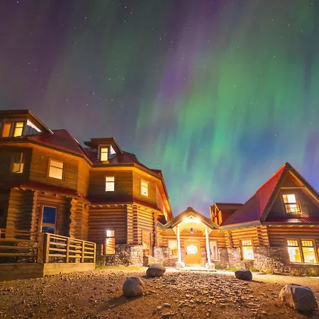 The Lodge At Bow Lake-2