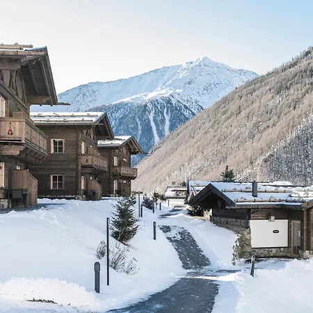 Hotel&Chalets Edelweiss-3