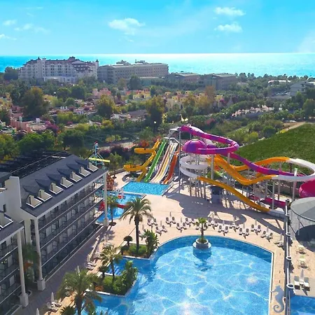 Dream World Palace-2