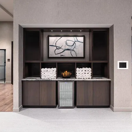 The Row Hotel At Assembly Row, Autograph Collection-3