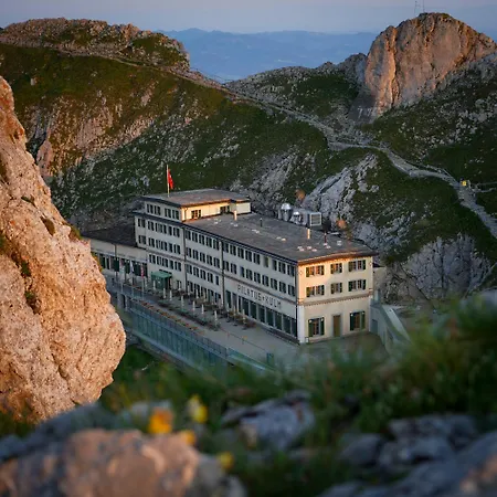 Hotel Pilatus-Kulm-2