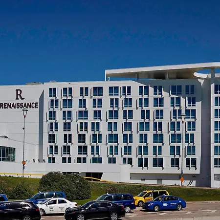 Renaissance Edmonton Airport Hotel-3