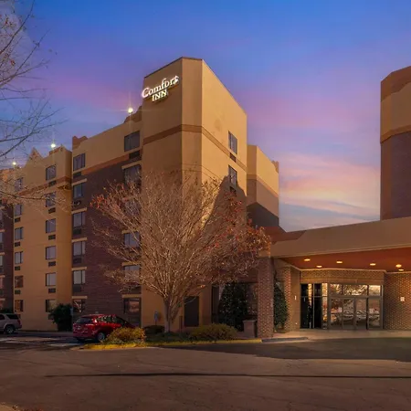 Comfort Inn University Center-2