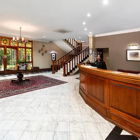 Queen'S Hotel By Bon Hotels-3