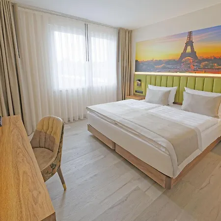 Friends Hotel Düsseldorf-Airport Ratingen-3