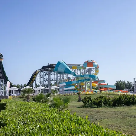 Sirena Beach Resort&Spa-3