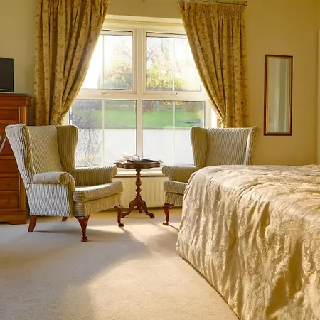 Castlewood House-3