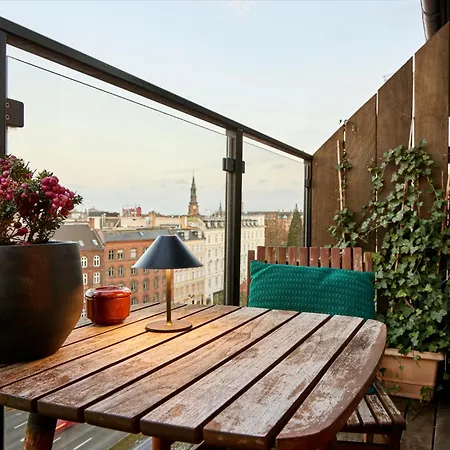 Manon Les Suites Guldsmeden-2