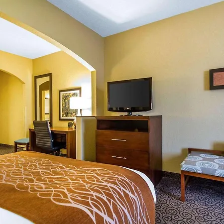 Comfort Suites Ramsey-2