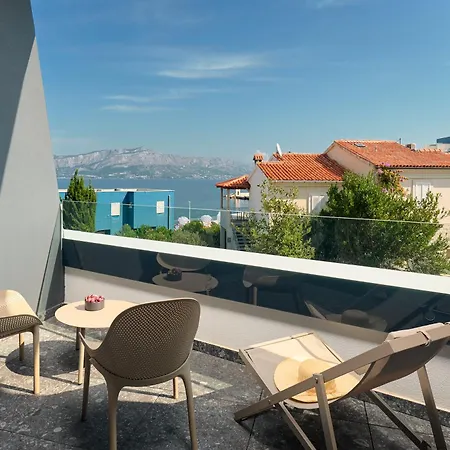 Grand Hotel View-2