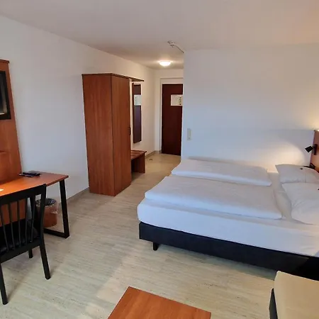 Hotel Fortuna Reutlingen West-2