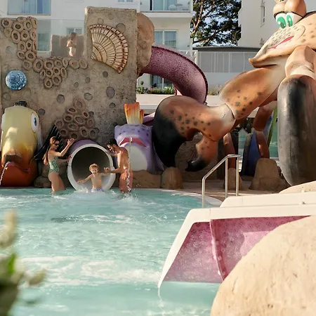 Iberostar Waves Alcudia Park-3