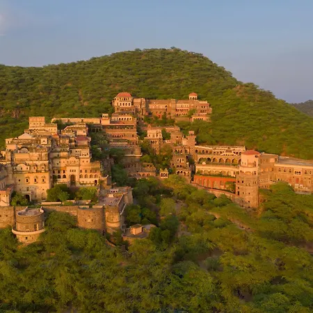 Neemrana Fort-Palace-3
