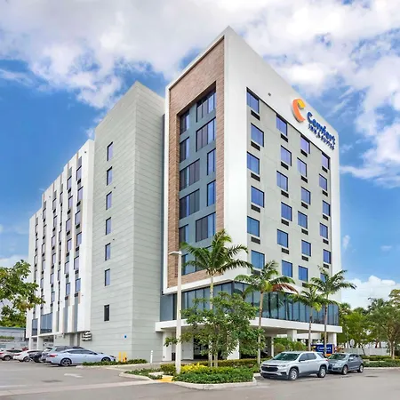 Comfort Inn & Suites Miami International Airport-2