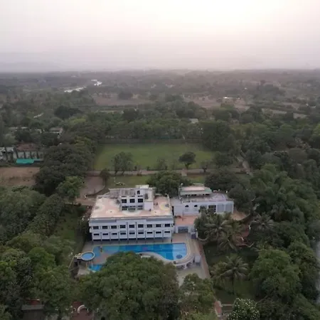 U Rivergate Resort & Spa, Karjat-2