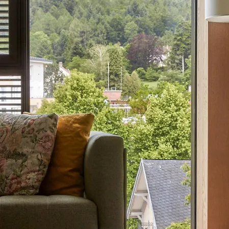 Roomers Baden-Baden, Autograph Collection-3