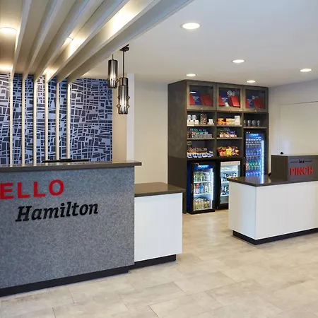 Towneplace Suites By Marriott Hamilton-3